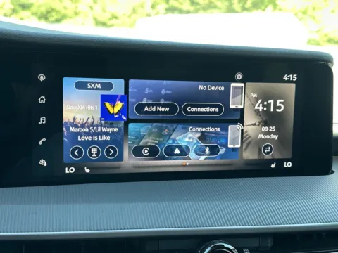 More photos of 2025 Nissan Murano SV at ALM Nissan Newnan, GA