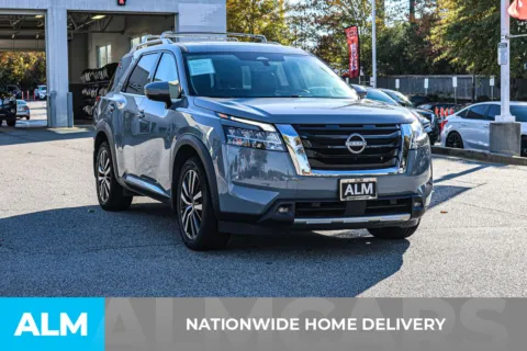 More photos of 2023 Nissan Pathfinder Platinum at ALM Nissan Newnan, GA