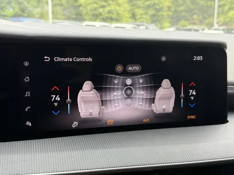 More photos of 2025 Nissan Murano SV at ALM Nissan Newnan, GA
