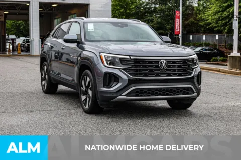 More photos of 2024 Volkswagen Atlas Cross Sport 2.0T SE w/Technology at ALM Nissan Newnan, GA