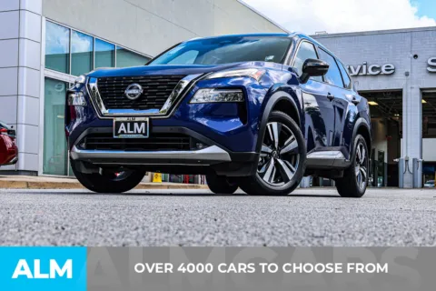 Another view of 2022 Nissan Rogue Platinum for sale in Newnan, GA at ALM Nissan Newnan