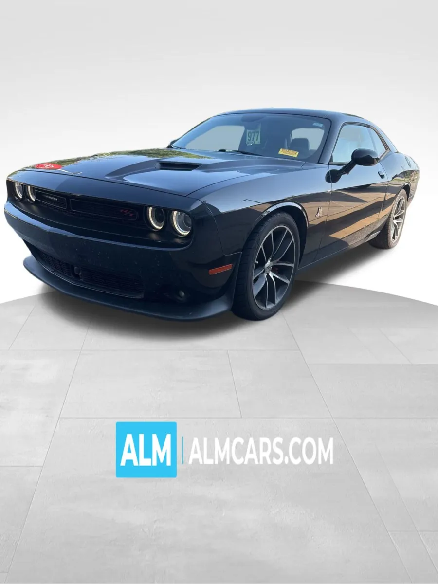 Black 2018 Dodge Challenger R/T Scat Pack for sale in Newnan, GA