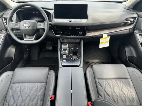 Photos of 2025 Nissan Rogue Platinum for sale in Newnan, GA at ALM Nissan Newnan