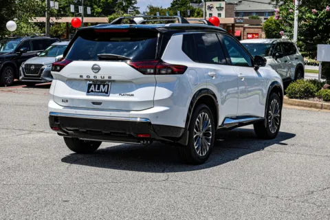 More photos of 2025 Nissan Rogue Platinum at ALM Nissan Newnan, GA