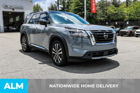 More photos of 2024 Nissan Pathfinder Platinum at ALM Nissan Newnan, GA