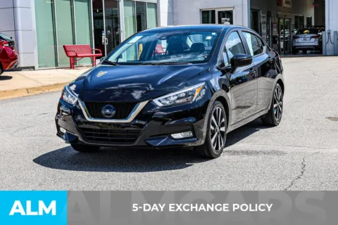 More photos of 2021 Nissan Versa 1.6 SR at ALM Nissan Newnan, GA