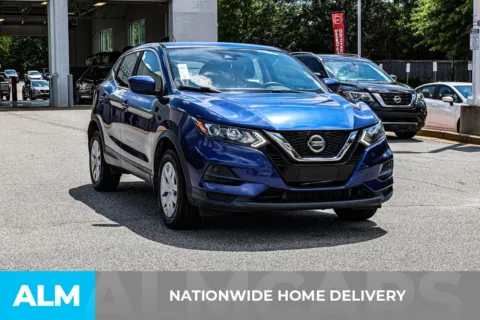 More photos of 2020 Nissan Rogue Sport S at ALM Nissan Newnan, GA
