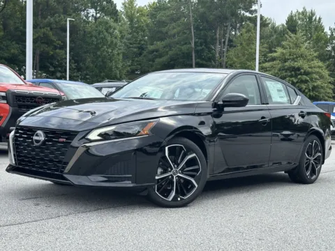 Black 2025 Nissan Altima 2.5 SR for sale in Newnan, GA