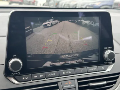 More photos of 2025 Nissan Altima 2.5 SR at ALM Nissan Newnan, GA