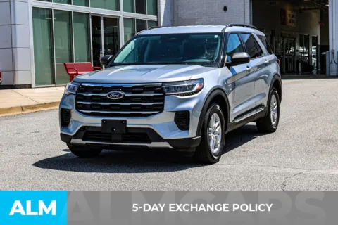 More photos of 2025 Ford Explorer Active at ALM Nissan Newnan, GA