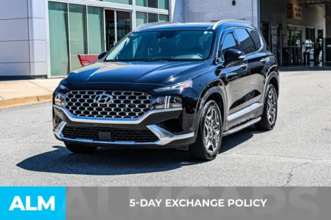 More photos of 2022 Hyundai Santa Fe Limited at ALM Nissan Newnan, GA