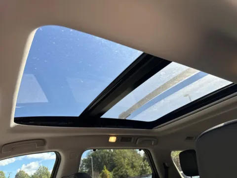 More photos of 2025 Nissan Pathfinder Platinum at ALM Nissan Newnan, GA