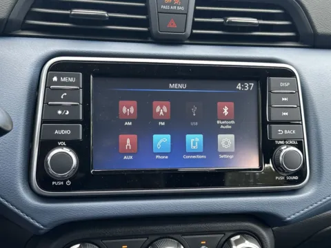 More photos of 2025 Nissan Versa 1.6 SV at ALM Nissan Newnan, GA