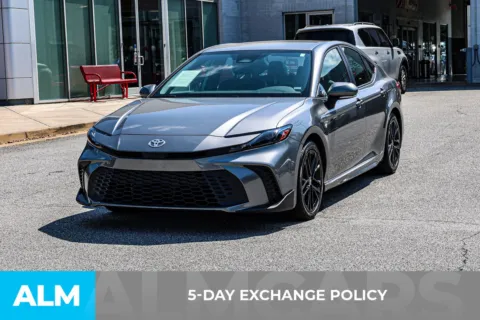 More photos of 2025 Toyota Camry SE at ALM Nissan Newnan, GA