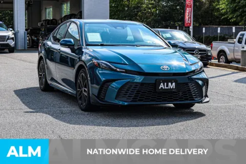 More photos of 2025 Toyota Camry SE at ALM Nissan Newnan, GA