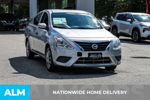 More photos of 2017 Nissan Versa 1.6 S Plus at ALM Nissan Newnan, GA