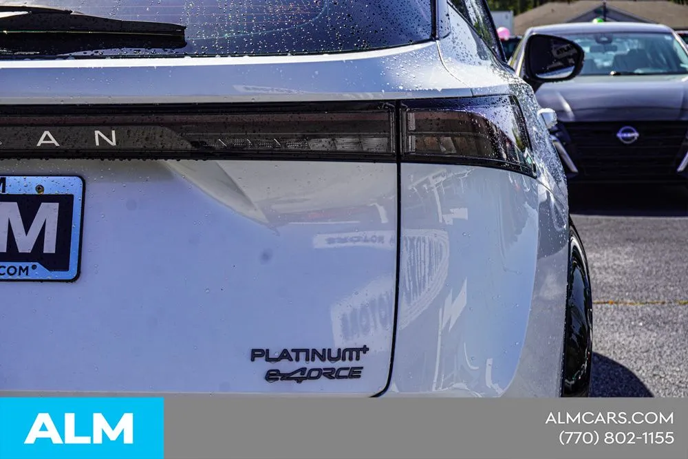 2023 Nissan Ariya Platinum+ - Photo 14