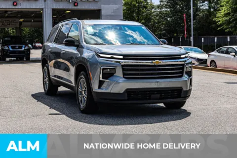 More photos of 2024 Chevrolet Traverse LT at ALM Nissan Newnan, GA