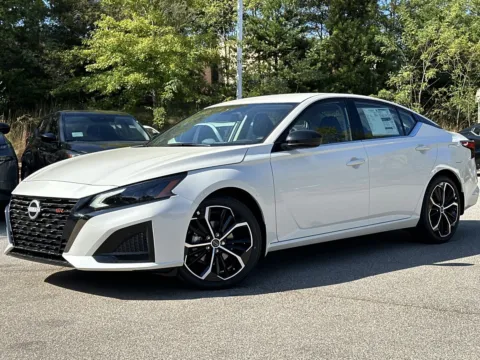 White 2025 Nissan Altima 2.5 SR for sale in Newnan, GA