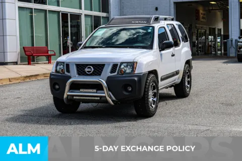 More photos of 2012 Nissan Xterra S at ALM Nissan Newnan, GA