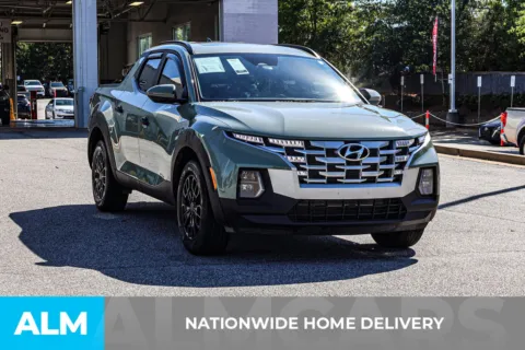 More photos of 2024 Hyundai Santa Cruz SEL at ALM Nissan Newnan, GA