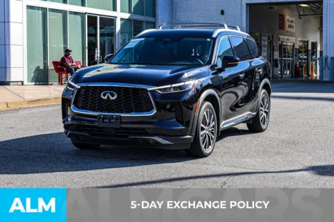 More photos of 2023 INFINITI QX60 Sensory at ALM Nissan Newnan, GA