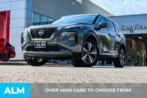 Another view of 2021 Nissan Rogue SL for sale in Newnan, GA at ALM Nissan Newnan