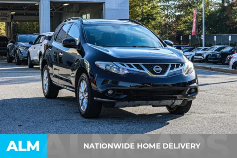 More photos of 2014 Nissan Murano SL at ALM Nissan Newnan, GA