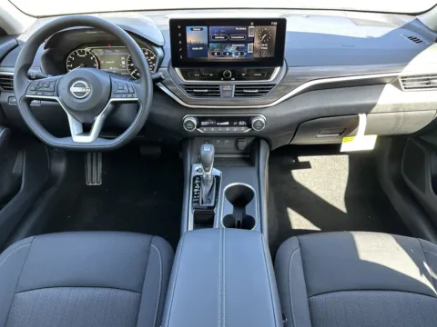 Photos of 2025 Nissan Altima 2.5 SV for sale in Newnan, GA at ALM Nissan Newnan