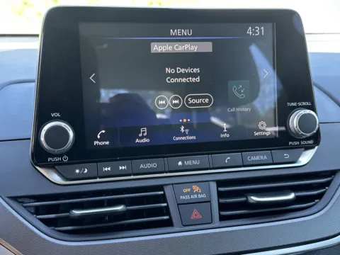More photos of 2025 Nissan Altima 2.5 SR at ALM Nissan Newnan, GA