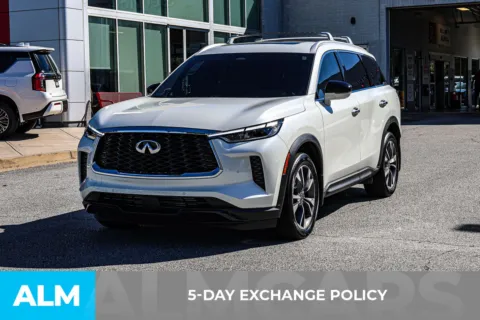 More photos of 2025 INFINITI QX60 LUXE at ALM Nissan Newnan, GA