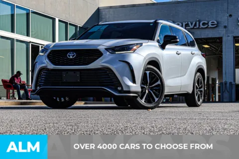 Another view of 2022 Toyota Highlander XSE for sale in Newnan, GA at ALM Nissan Newnan