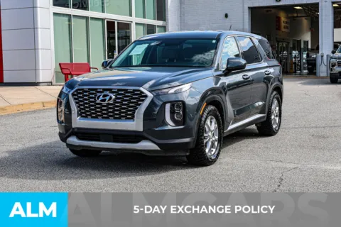 More photos of 2021 Hyundai Palisade SE at ALM Nissan Newnan, GA