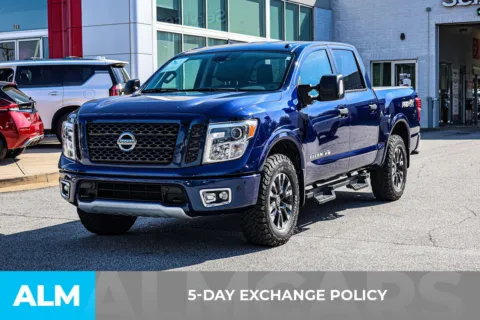 More photos of 2019 Nissan Titan PRO-4X at ALM Nissan Newnan, GA