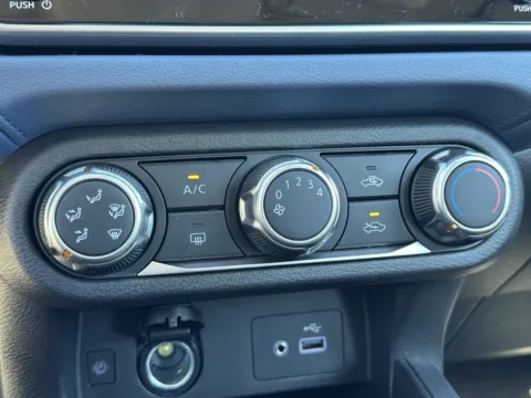 More photos of 2025 Nissan Versa 1.6 SV at ALM Nissan Newnan, GA