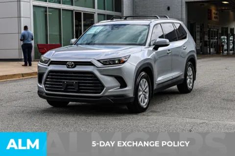 More photos of 2024 Toyota Grand Highlander at ALM Nissan Newnan, GA