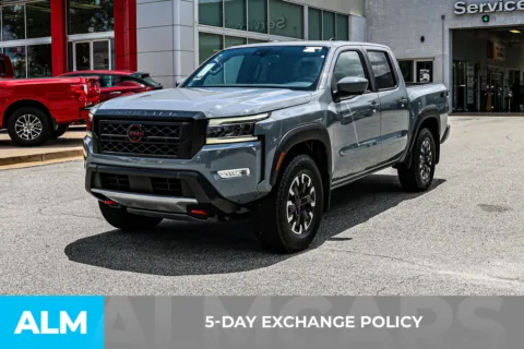 More photos of 2023 Nissan Frontier PRO-4X at ALM Nissan Newnan, GA