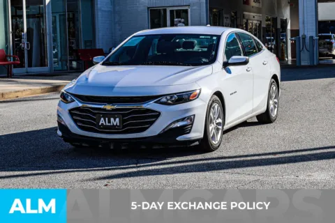 More photos of 2023 Chevrolet Malibu LT at ALM Nissan Newnan, GA