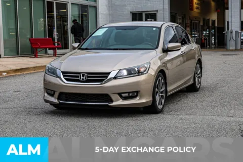 More photos of 2015 Honda Accord Sport at ALM Nissan Newnan, GA