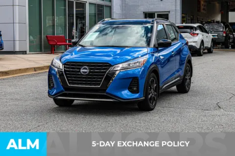 More photos of 2022 Nissan Kicks SR at ALM Nissan Newnan, GA