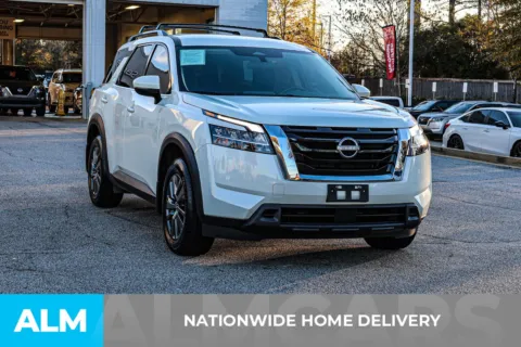 More photos of 2022 Nissan Pathfinder SV at ALM Nissan Newnan, GA