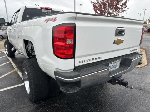 Photos of 2015 Chevrolet Silverado 2500HD Work Truck for sale in Gurnee, IL at CarWise Gurnee