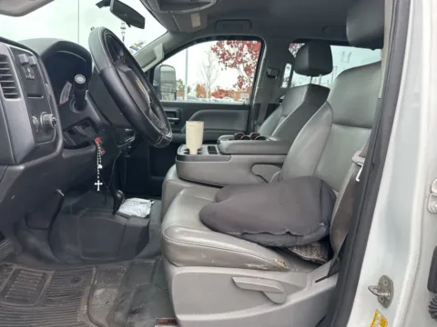 Another view of 2015 Chevrolet Silverado 2500HD Work Truck for sale in Gurnee, IL at CarWise Gurnee