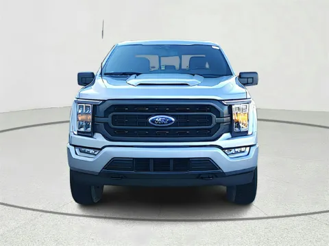 Photos of 2021 Ford F-150 XLT for sale in Gurnee, IL at CarWise Gurnee