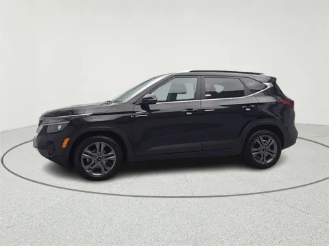 More photos of 2023 Kia Seltos S at CarWise Gurnee, IL