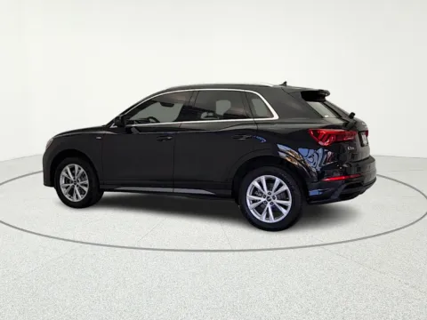More photos of 2023 Audi Q3 Premium Plus at CarWise Gurnee, IL