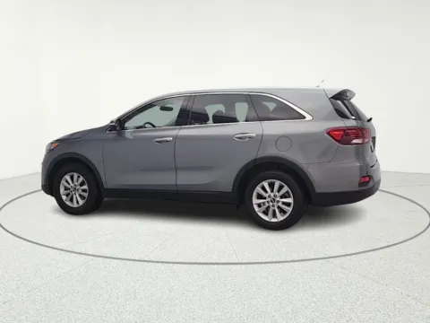 More photos of 2020 Kia Sorento LX at CarWise Gurnee, IL