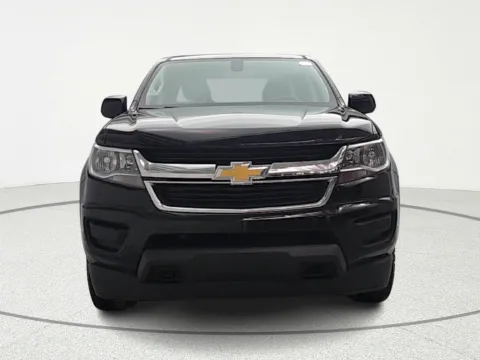 Photos of 2020 Chevrolet Colorado Work Truck for sale in Gurnee, IL at CarWise Gurnee