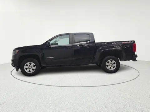 More photos of 2020 Chevrolet Colorado Work Truck at CarWise Gurnee, IL