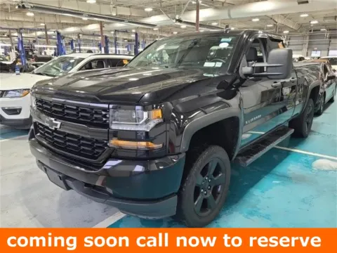Black 2017 Chevrolet Silverado 1500 Custom for sale in Gurnee, IL
